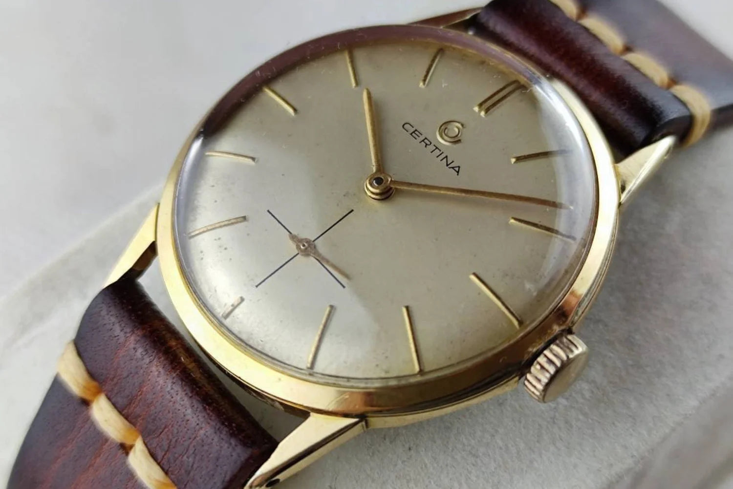 Classic Leather Time